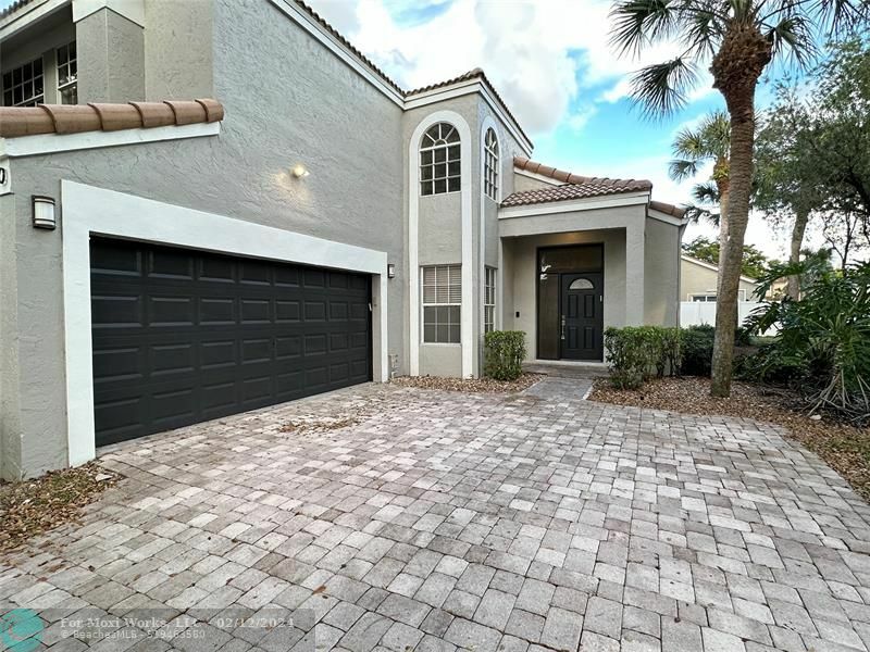 Property Photo:  7650 NW 61st Ave  FL 33067 