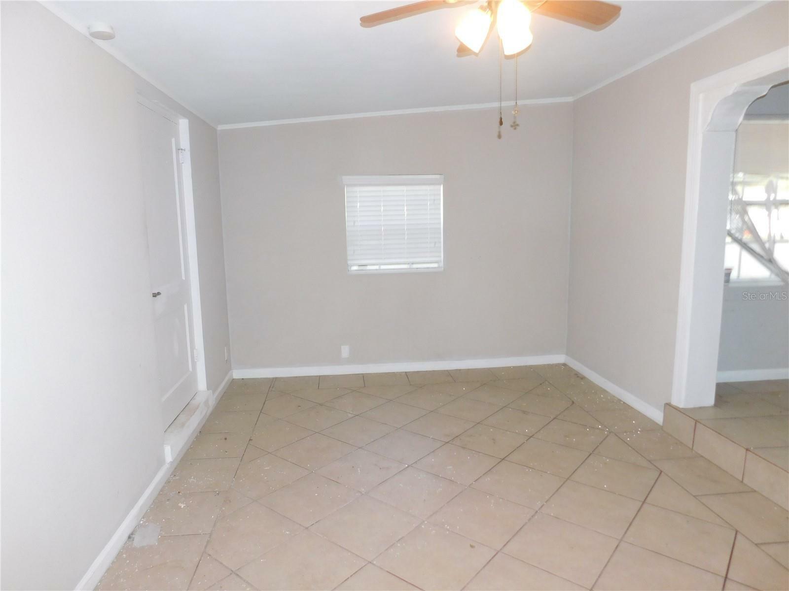 Property Photo:  1421 NE 17th Avenue  FL 32609 