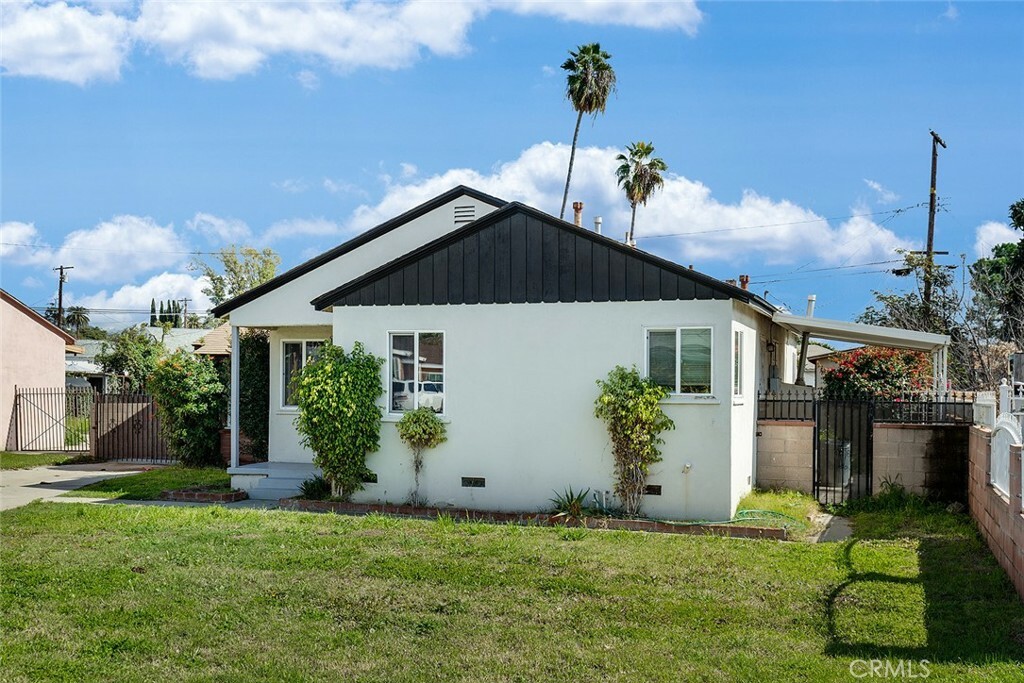 Property Photo:  2430 Broderick Avenue  CA 91010 