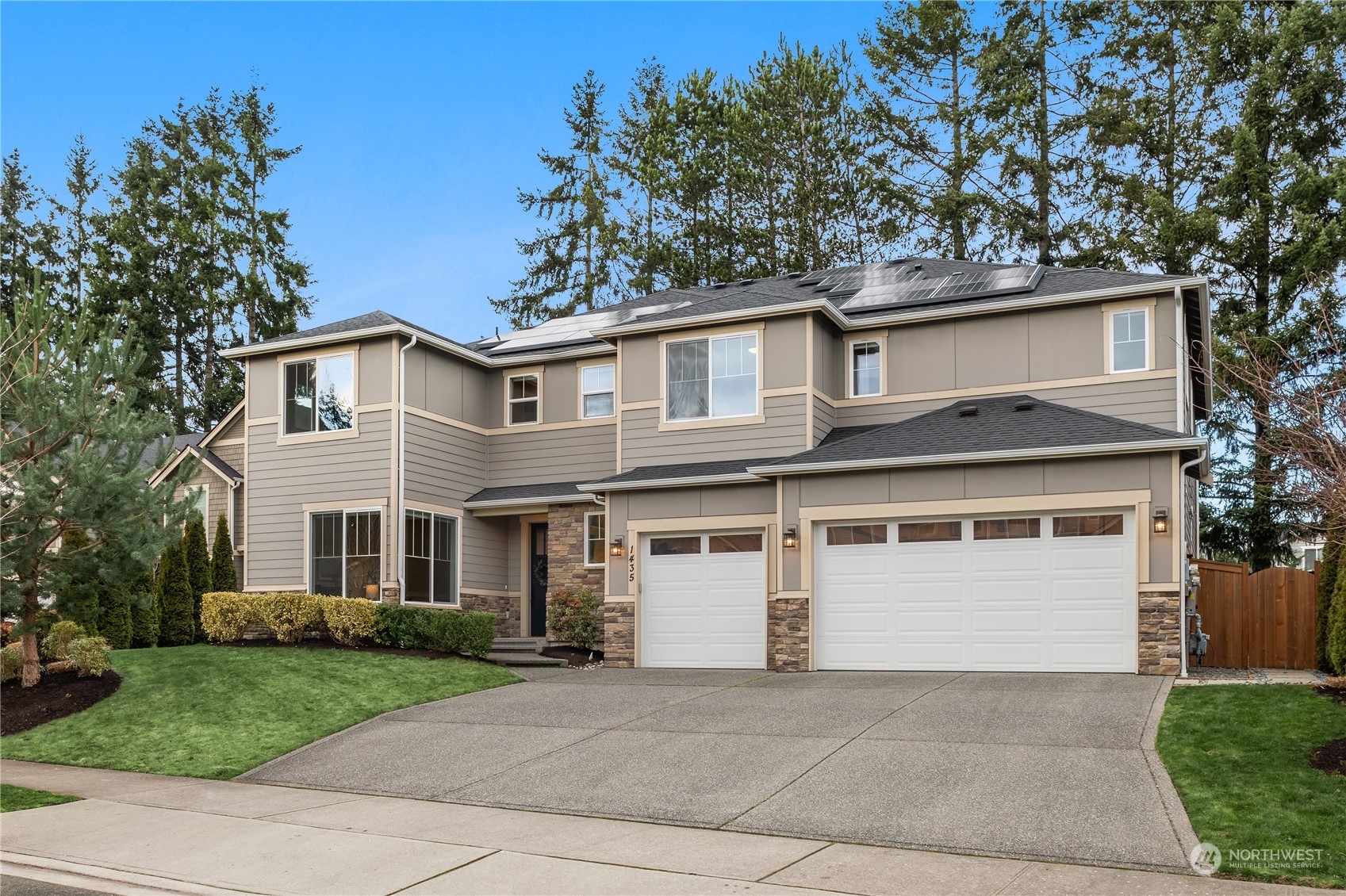 1435 242nd Place SE  Bothell WA 98021 photo