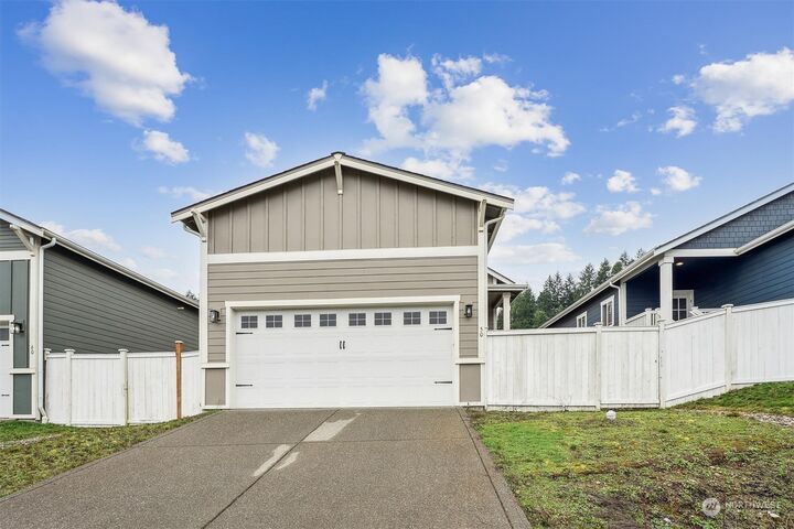 Property Photo:  50 E Cedarland Lane  WA 98524 