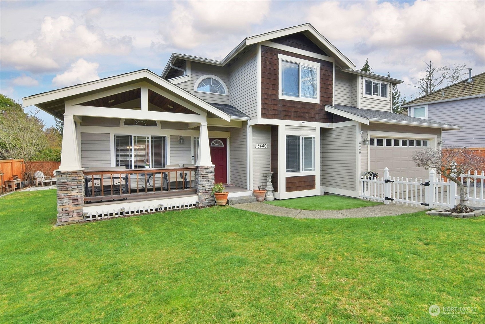 Property Photo:  8440 Bowdoin Way  WA 98026 