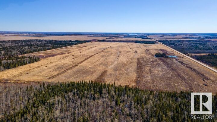 House for sale in Rural Saddle Hills County 902 Sec Hwy 681 Highway