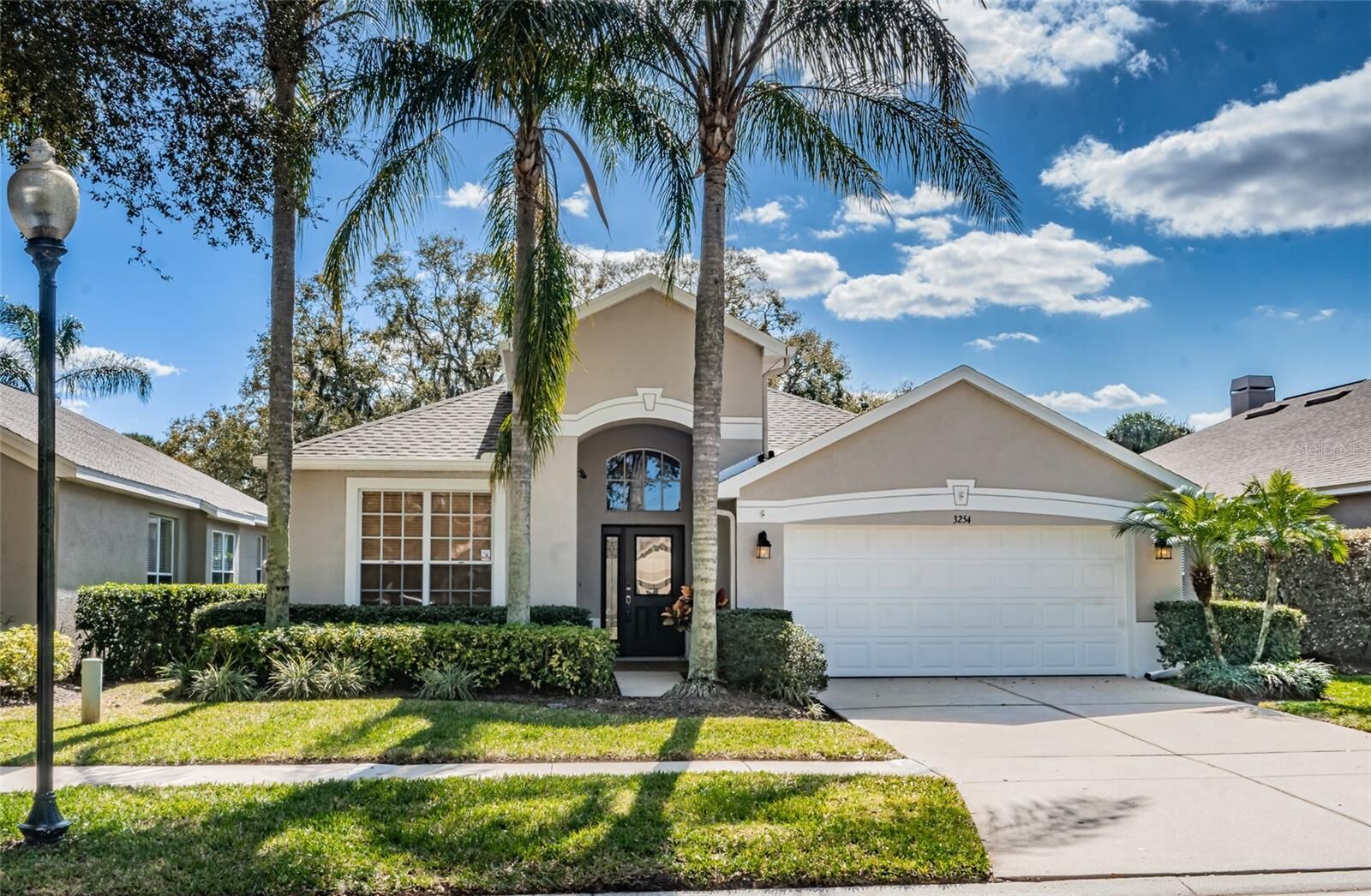 Property Photo: 3254 Stonebridge Trail FL 33596