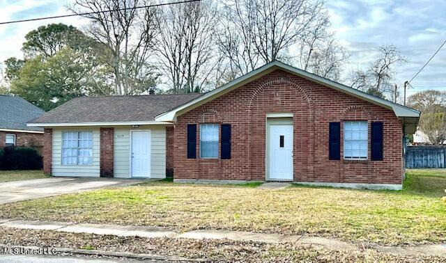 Property Photo:  4219 Twin Oaks Avenue  MS 39581 