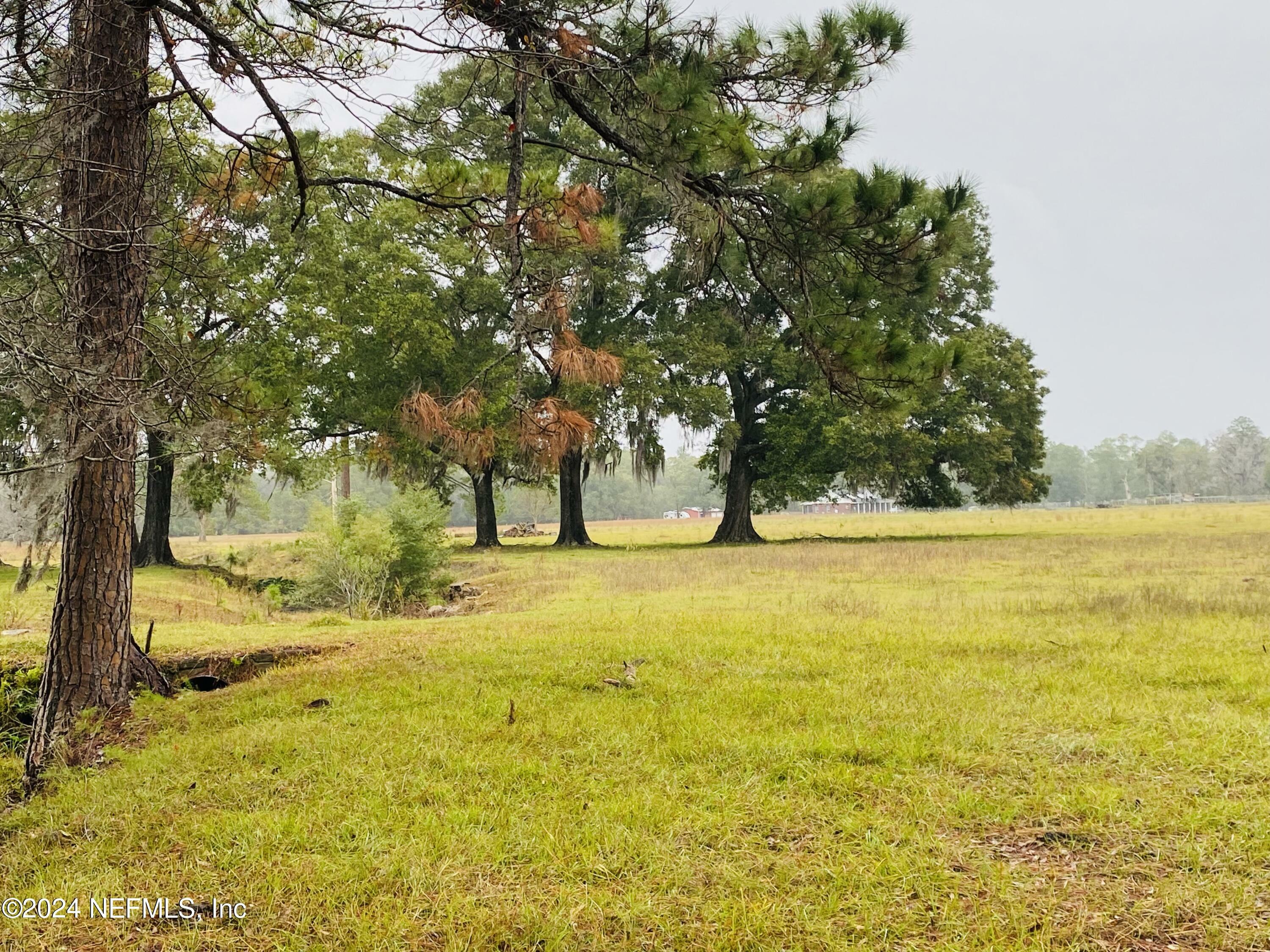 Property Photo:  20241 Maxville Macclenny Highway  FL 32234 