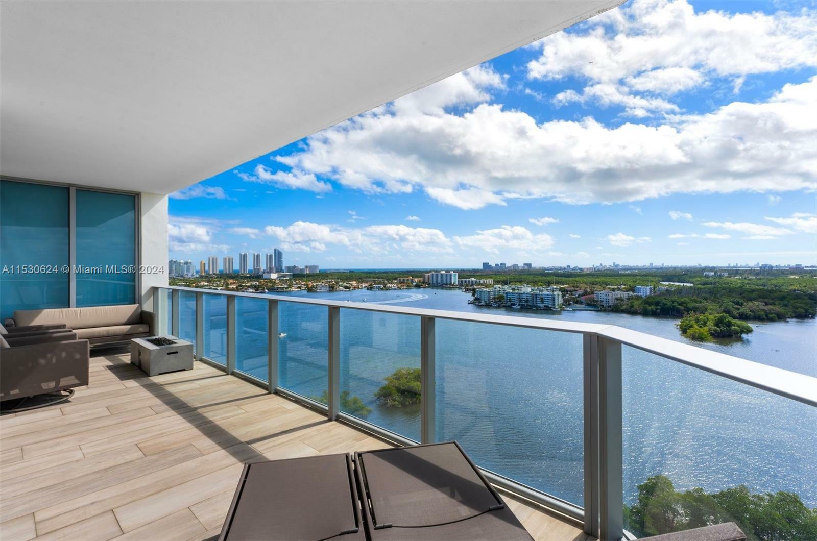 Property Photo:  17111 Biscayne Blvd 1702  FL 33160 