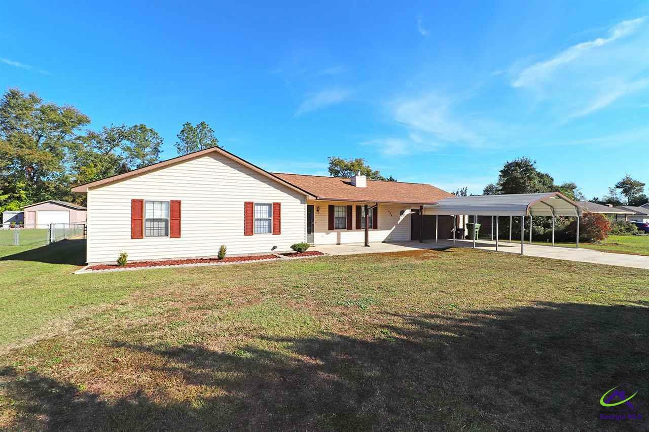 Property Photo:  225 Sentry Oaks Drive  GA 31088 