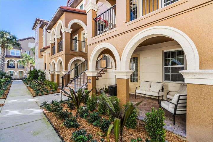 Property Photo: 1048 Parma Circle FL 32746