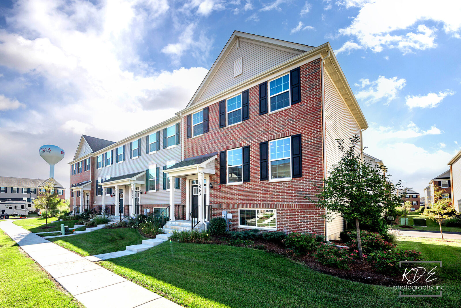 Property Photo: 1663 Sager Way IL 60510