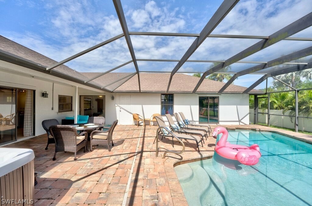 Property Photo:  6049 Swords Way  FL 33908 