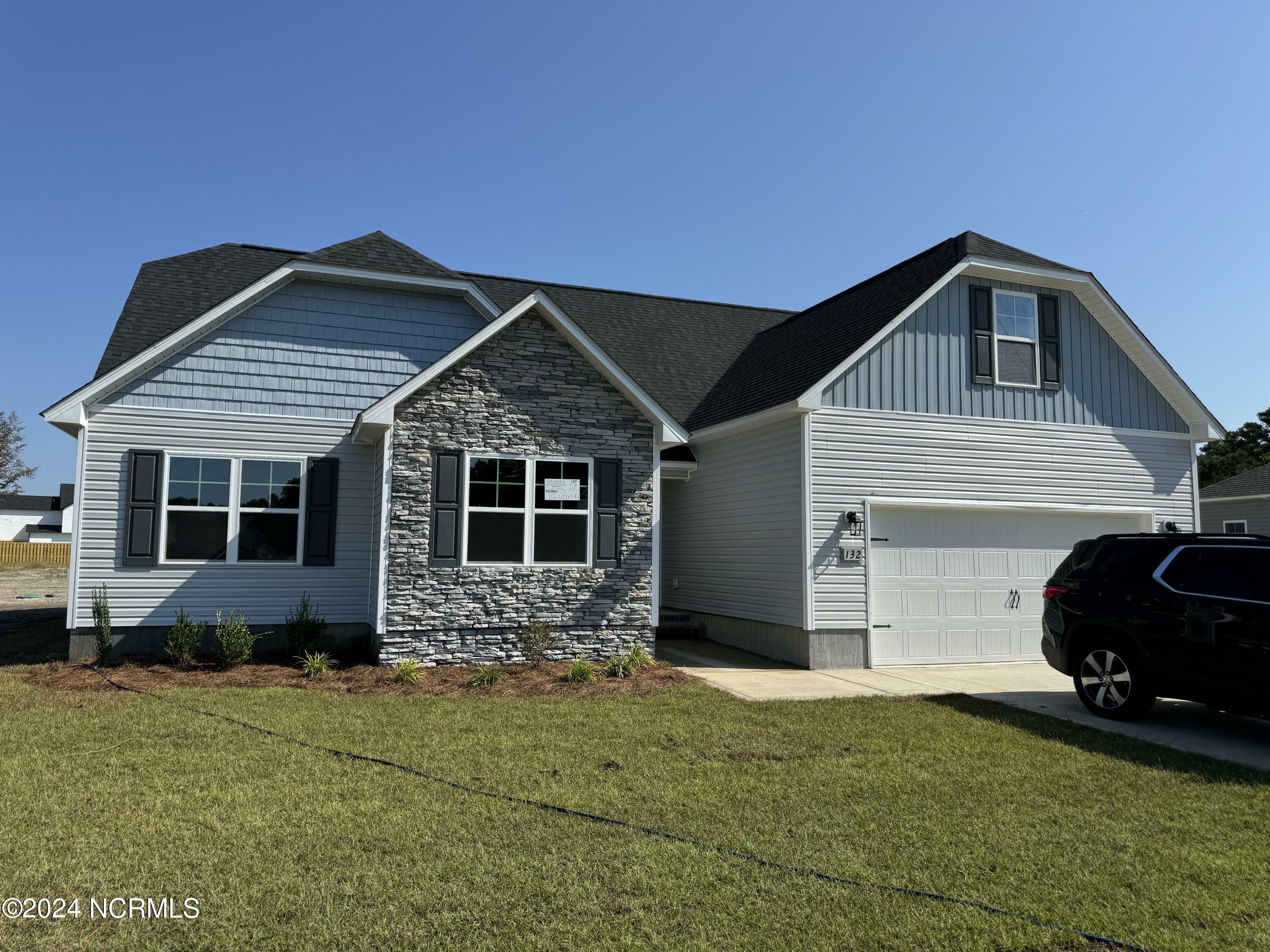 Property Photo: 132 Uzzell Road NC 28539