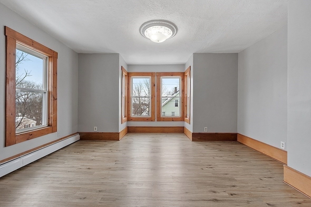 Property Photo:  182 Pine St  MA 01440 