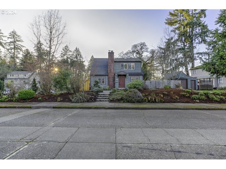 1395 Fairmount Ave S  Salem OR 97302 photo