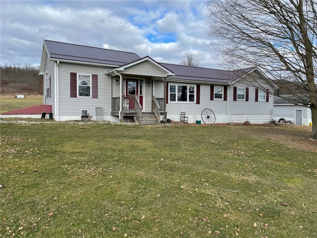 Property Photo:  146 Murphy Rd  PA 16134 