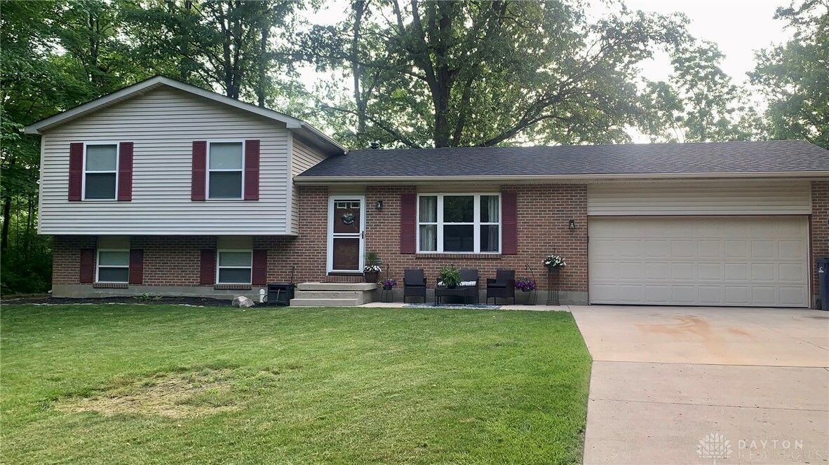 Property Photo:  100 Viking Drive  OH 45320 