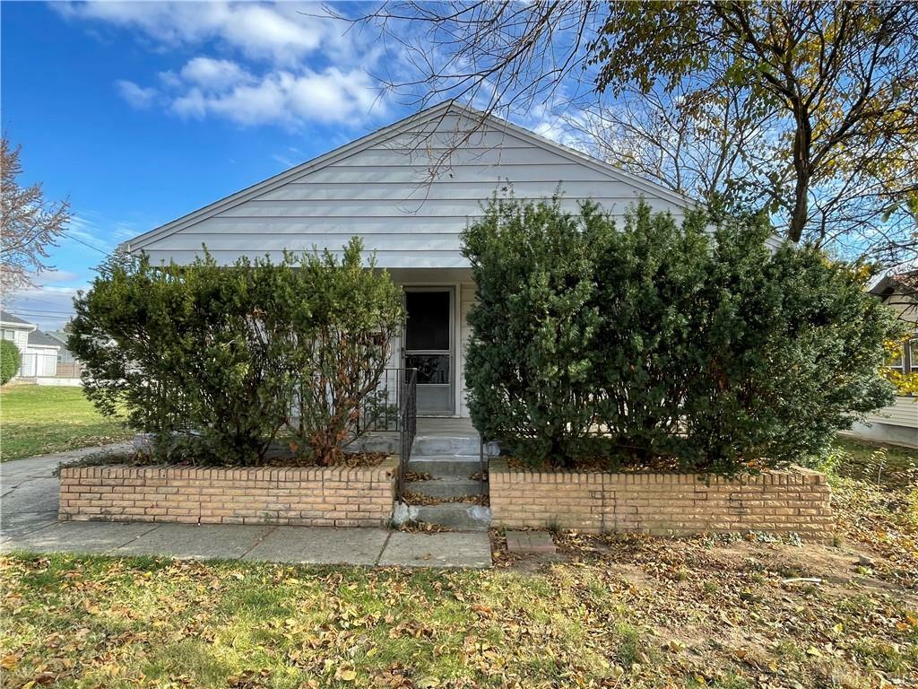 Property Photo:  3030 Courtland Avenue  OH 45420 