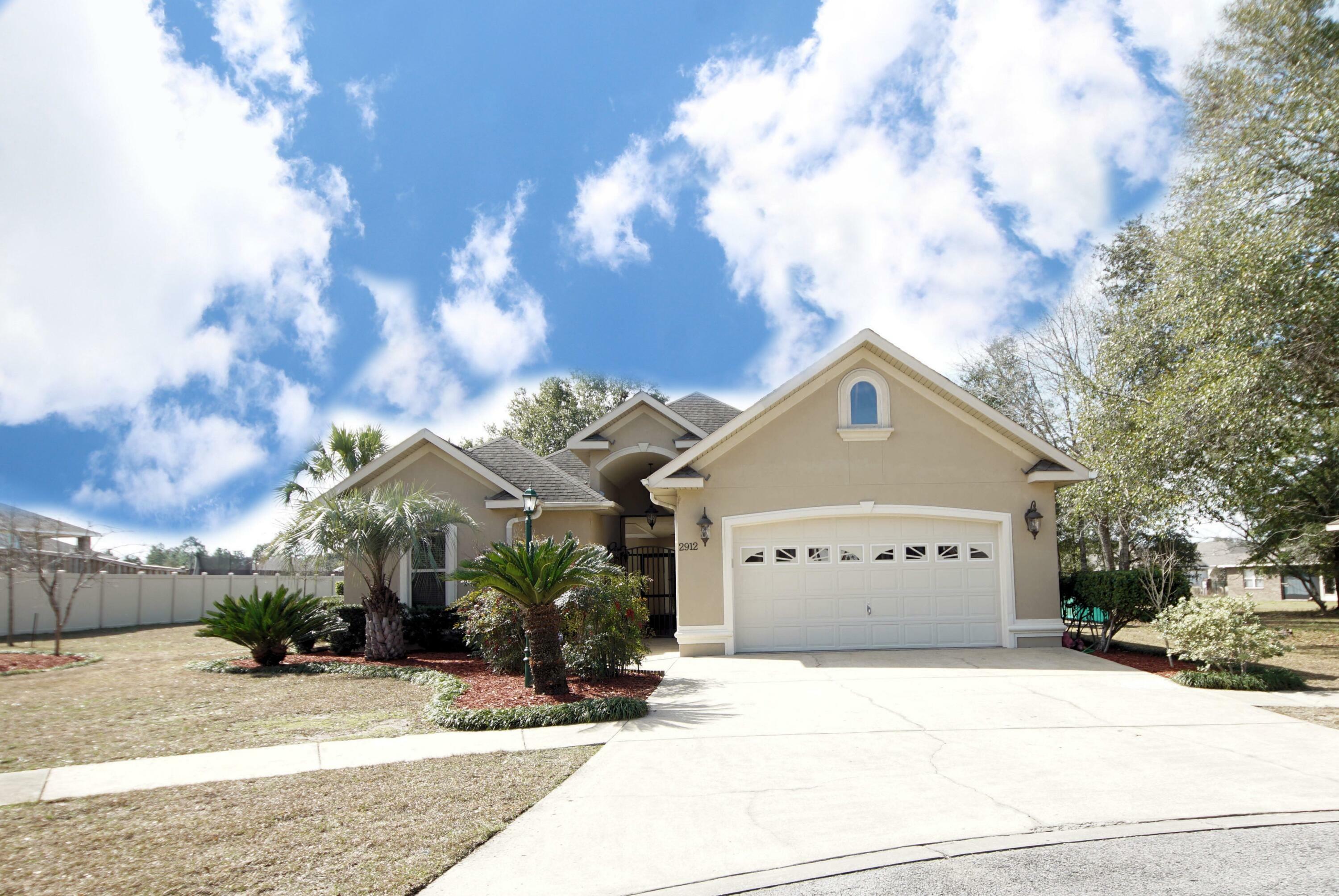 Property Photo:  2912 Chancery Lane  FL 32539 