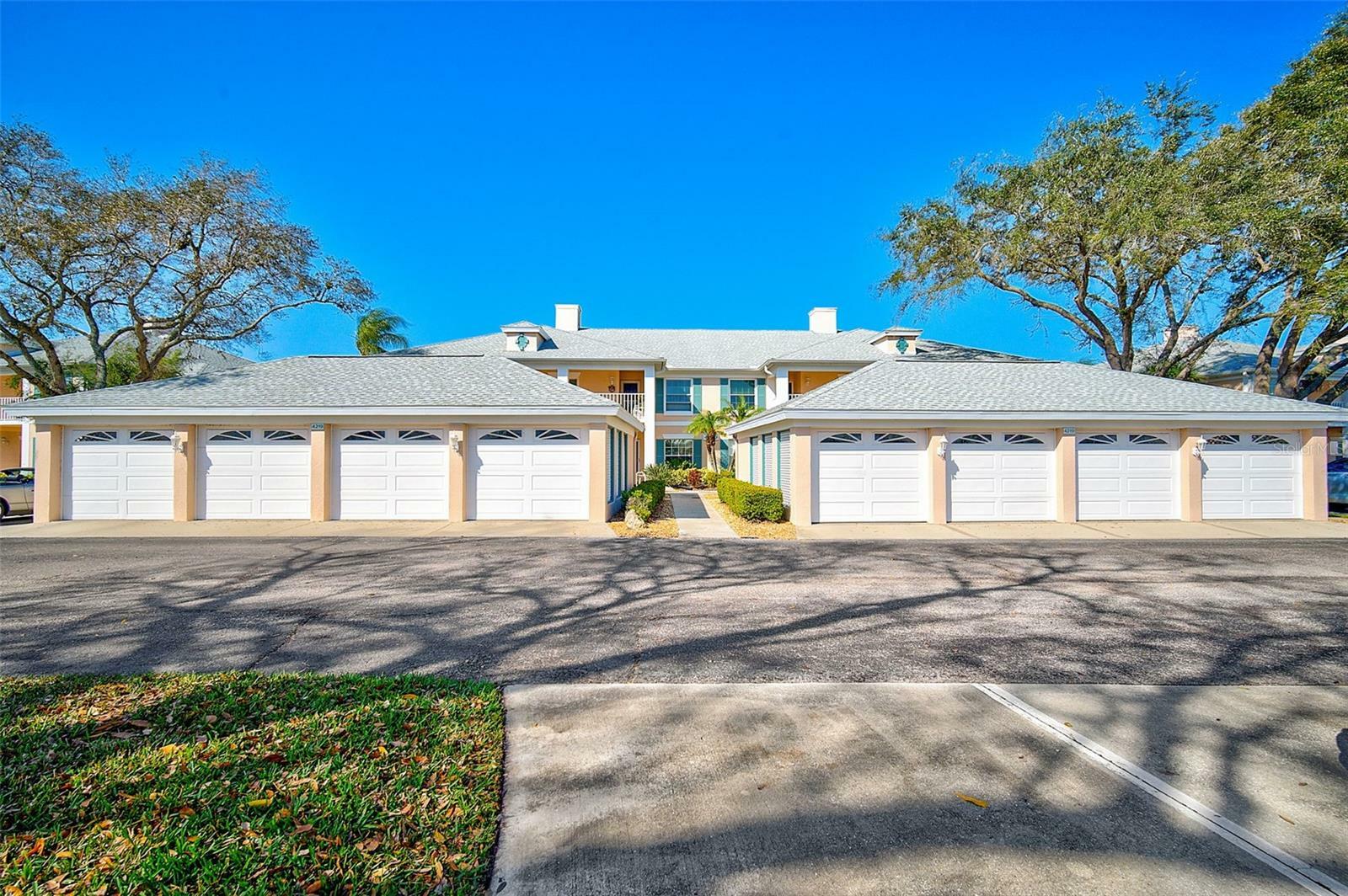 Property Photo:  4219 Caddie Drive E 201  FL 34203 