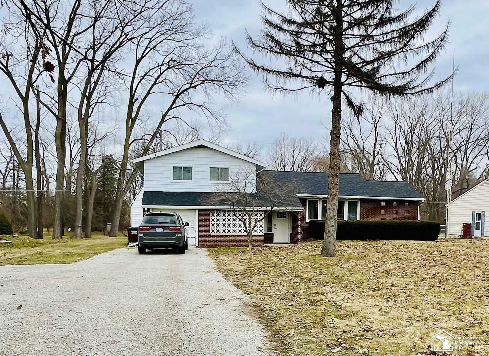 Property Photo:  2270 S Custer  MI 48161 