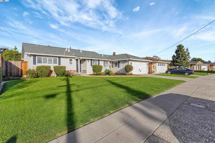 Property Photo:  38030 Alta Dr  CA 94536 