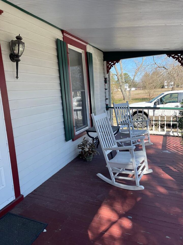 Home for sale in Parksley 18440 Jones St, Parksley, VA 23421