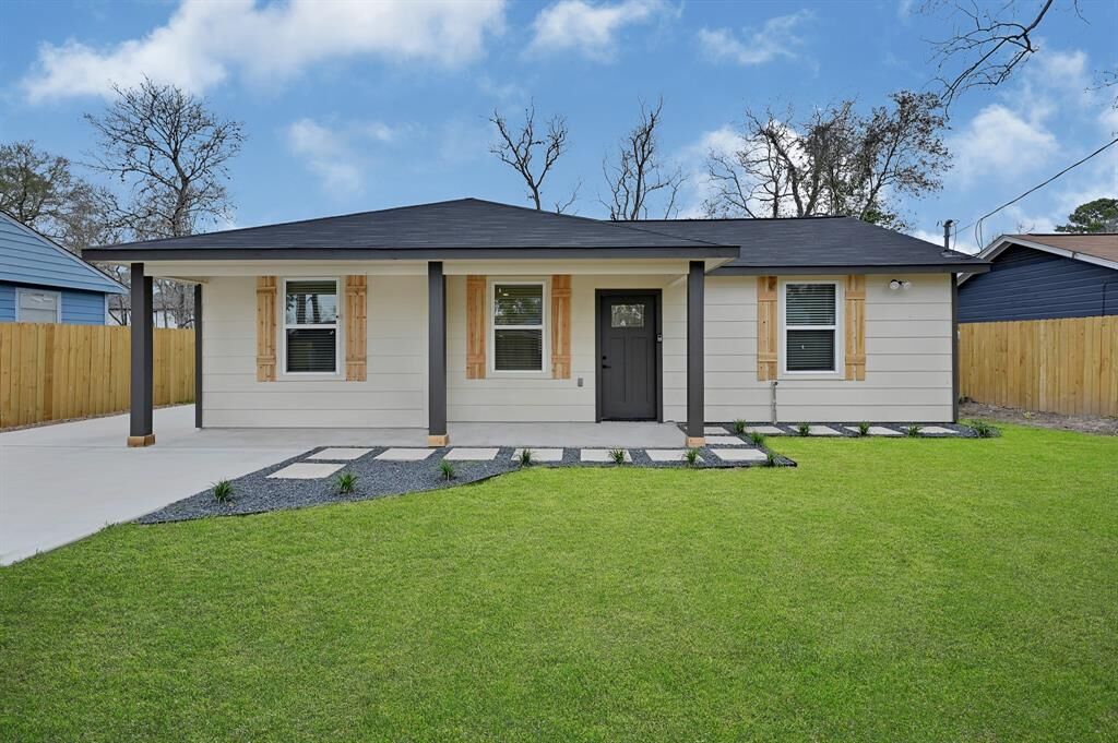 Property Photo: 8225 Carolwood Drive TX 77028