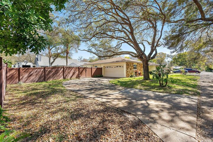 Property Photo: 9973 Wilson Avenue FL 33776