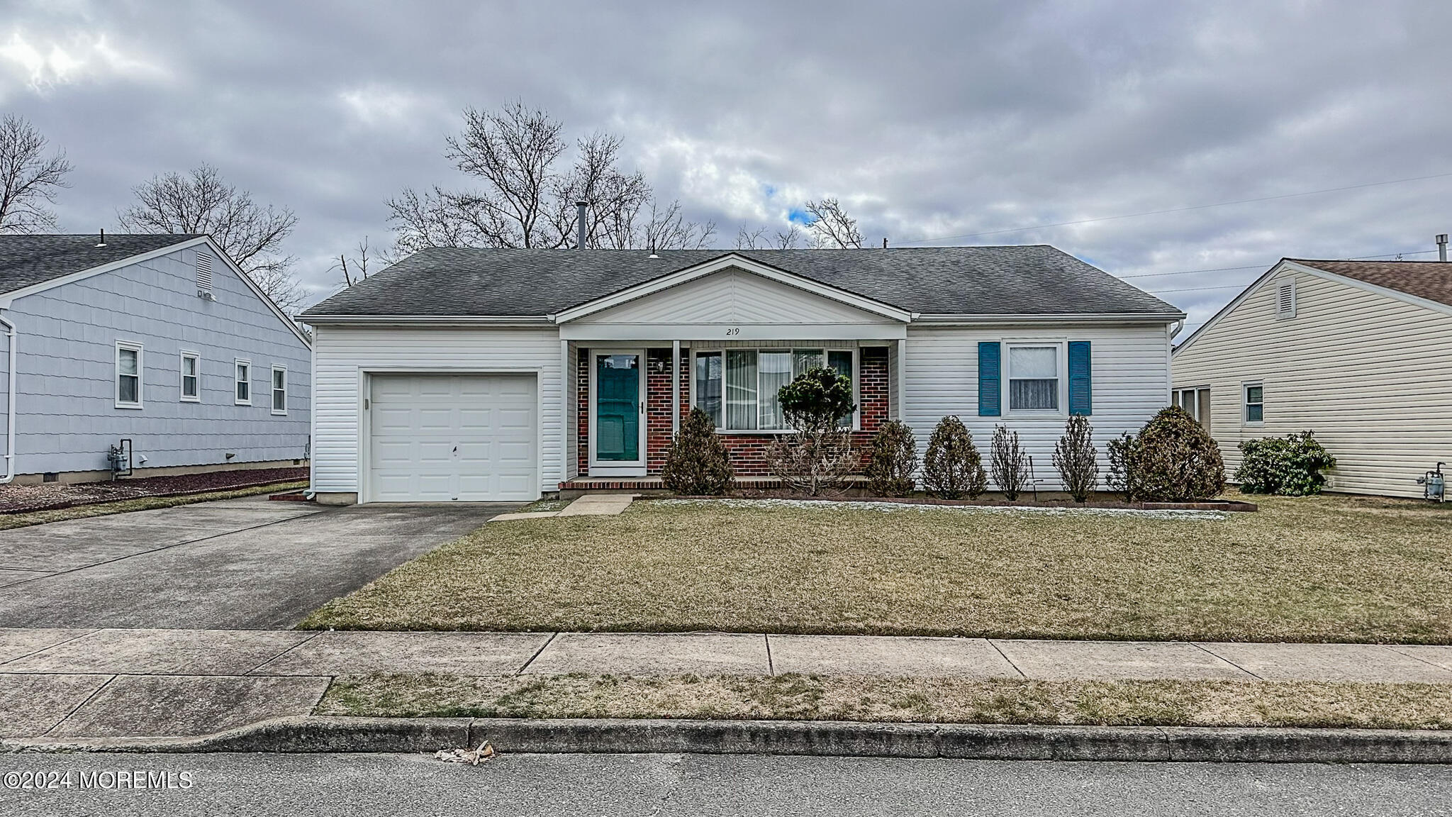 Property Photo: 219 Westbrook Drive NJ 08757