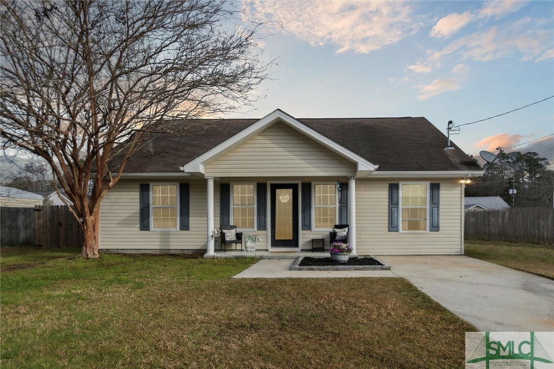 Property Photo: 120 New Stillwell Road GA 31329