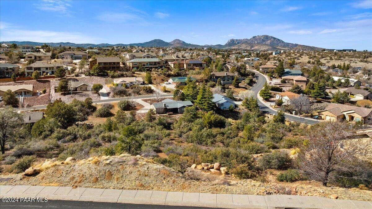 Property Photo: 1568 Standing Eagle Drive AZ 86301