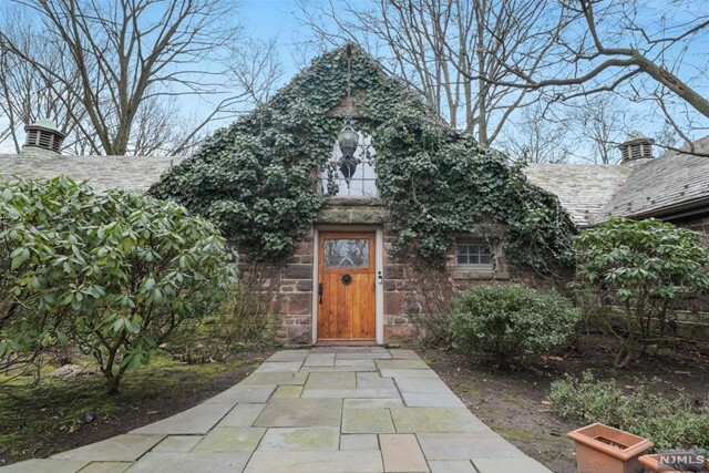 Property Photo: 40 Malcolm Court NJ 07670