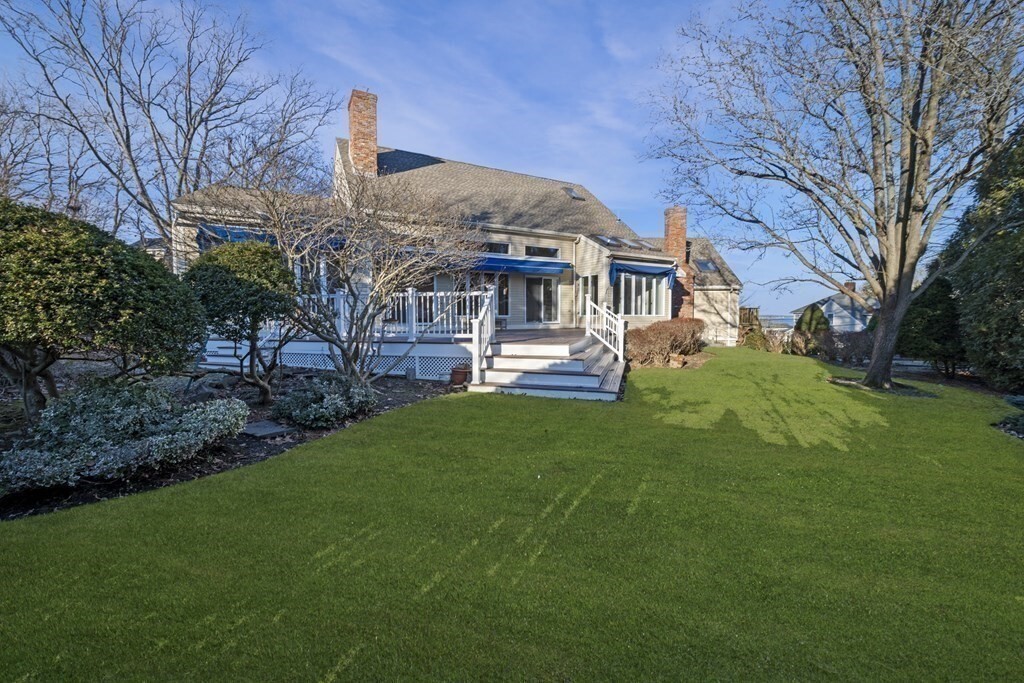 Property Photo:  8 Edgemere Road  MA 01945 