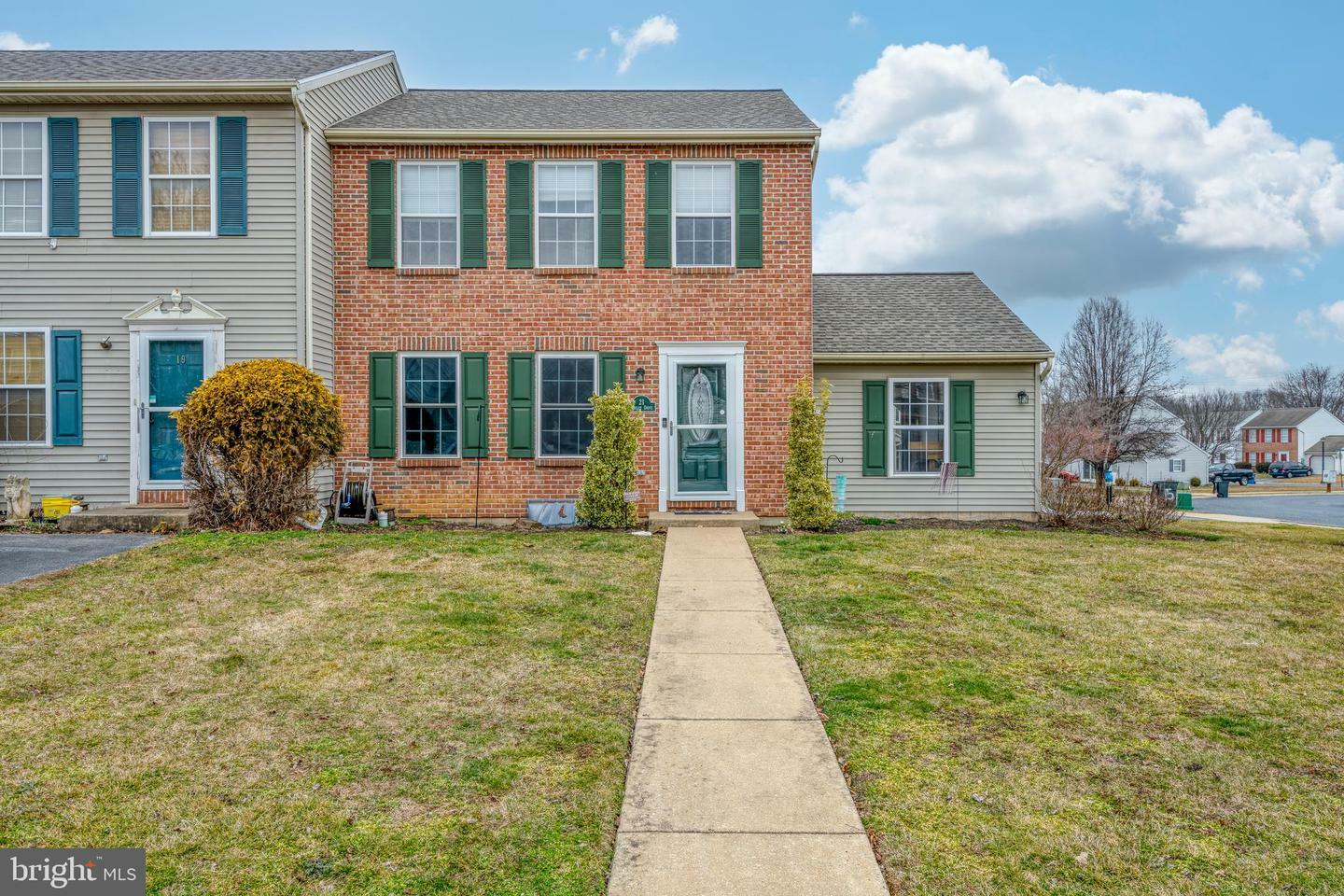 Property Photo:  21 Ashley Drive  PA 17547 