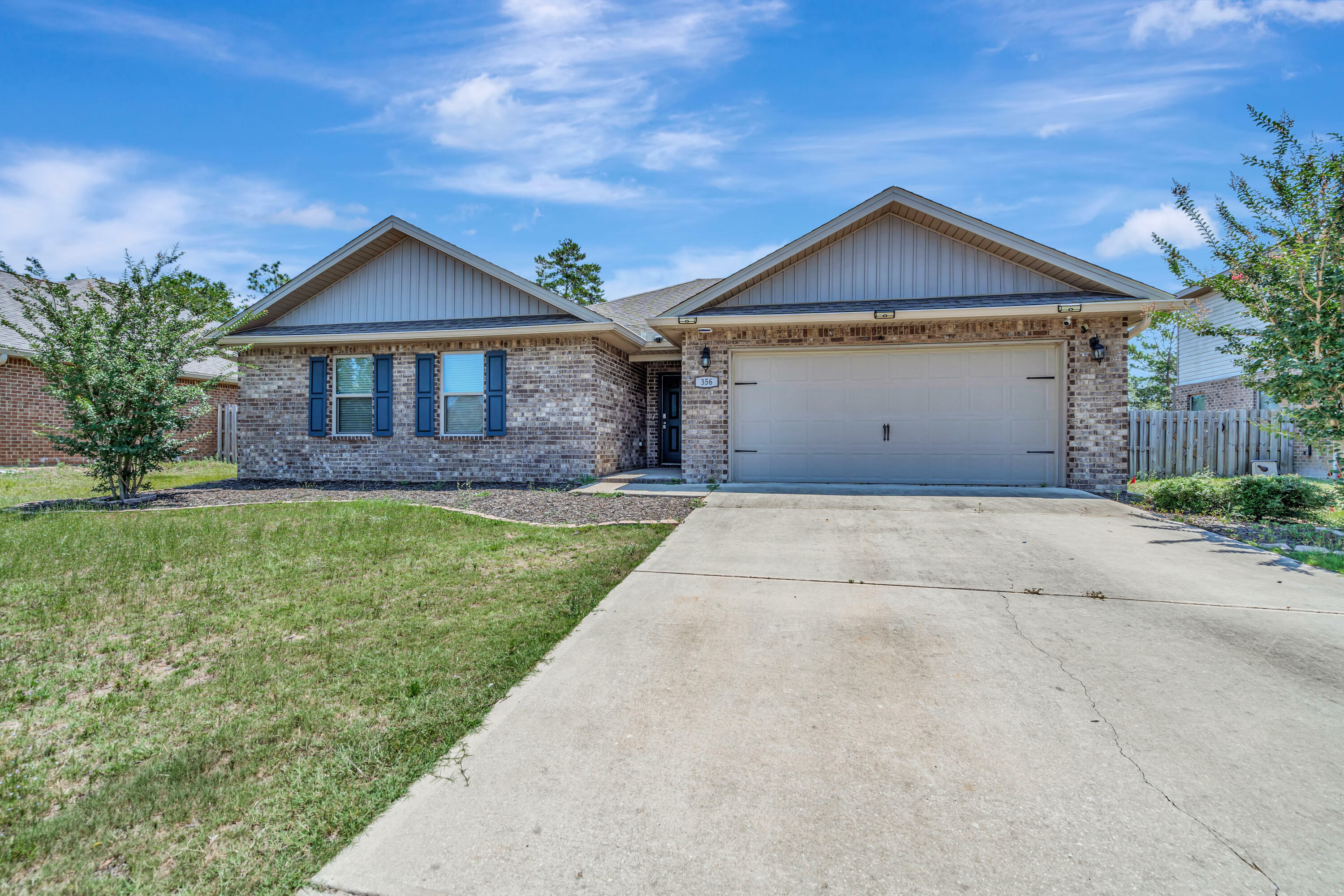 Property Photo:  356 Merlin Court  FL 32539 