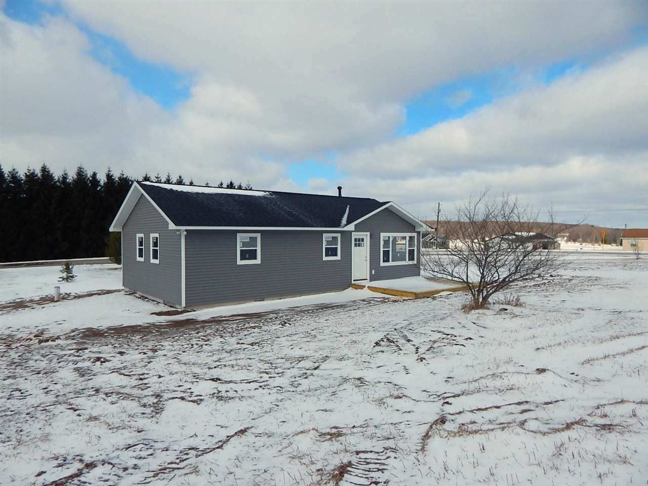 Property Photo: 9039 Miller Road MI 49706