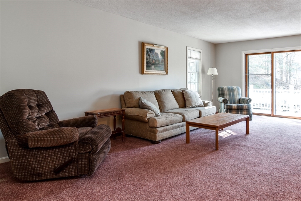 Property Photo:  44 Laurelwood Drive 44  MA 01747 