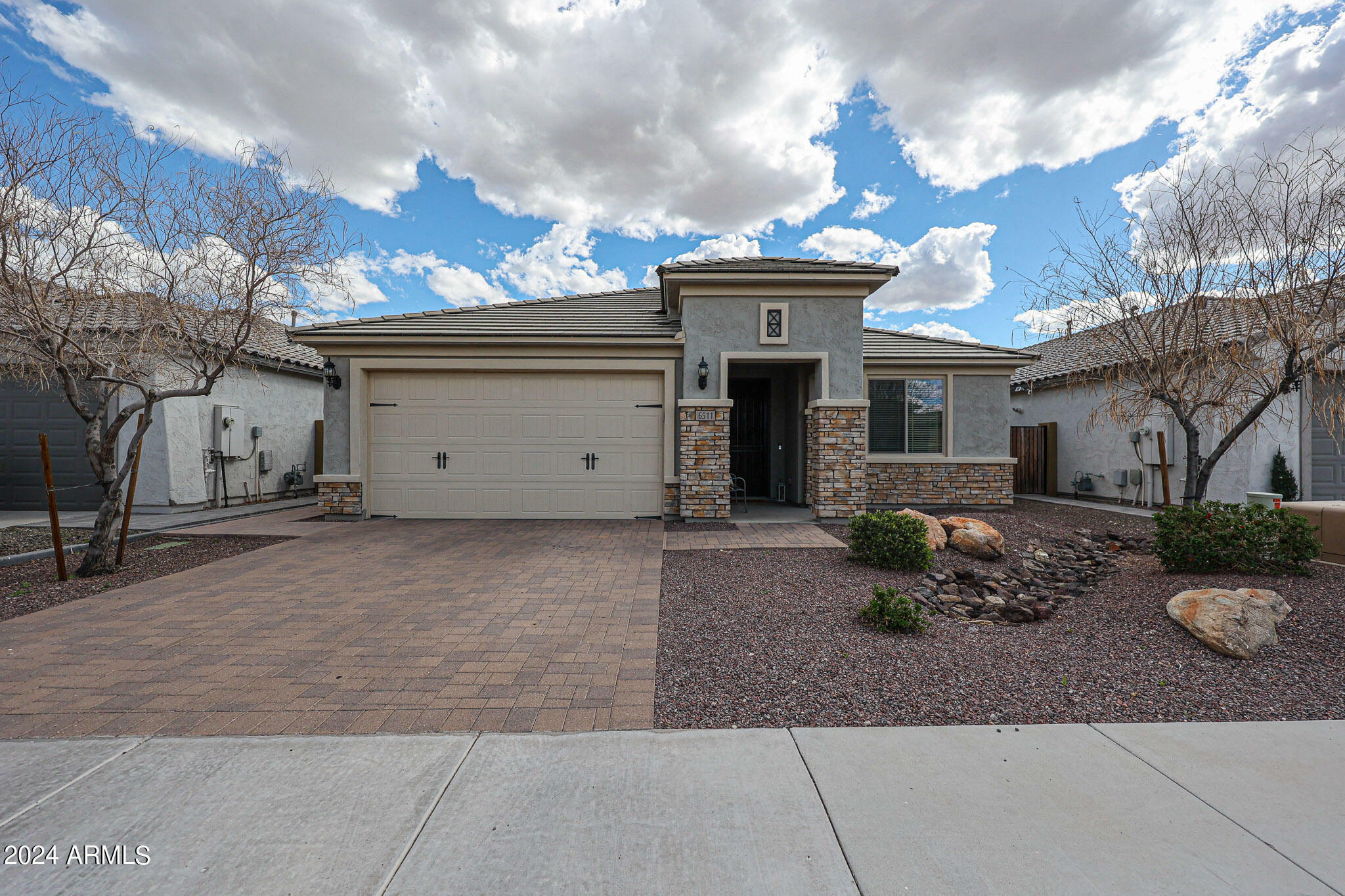 Property Photo:  6511 W Madre Del Oro Drive  AZ 85083 