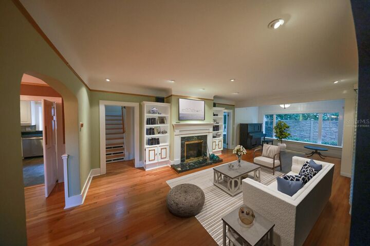Property Photo: 1362 Richmond Road FL 32789