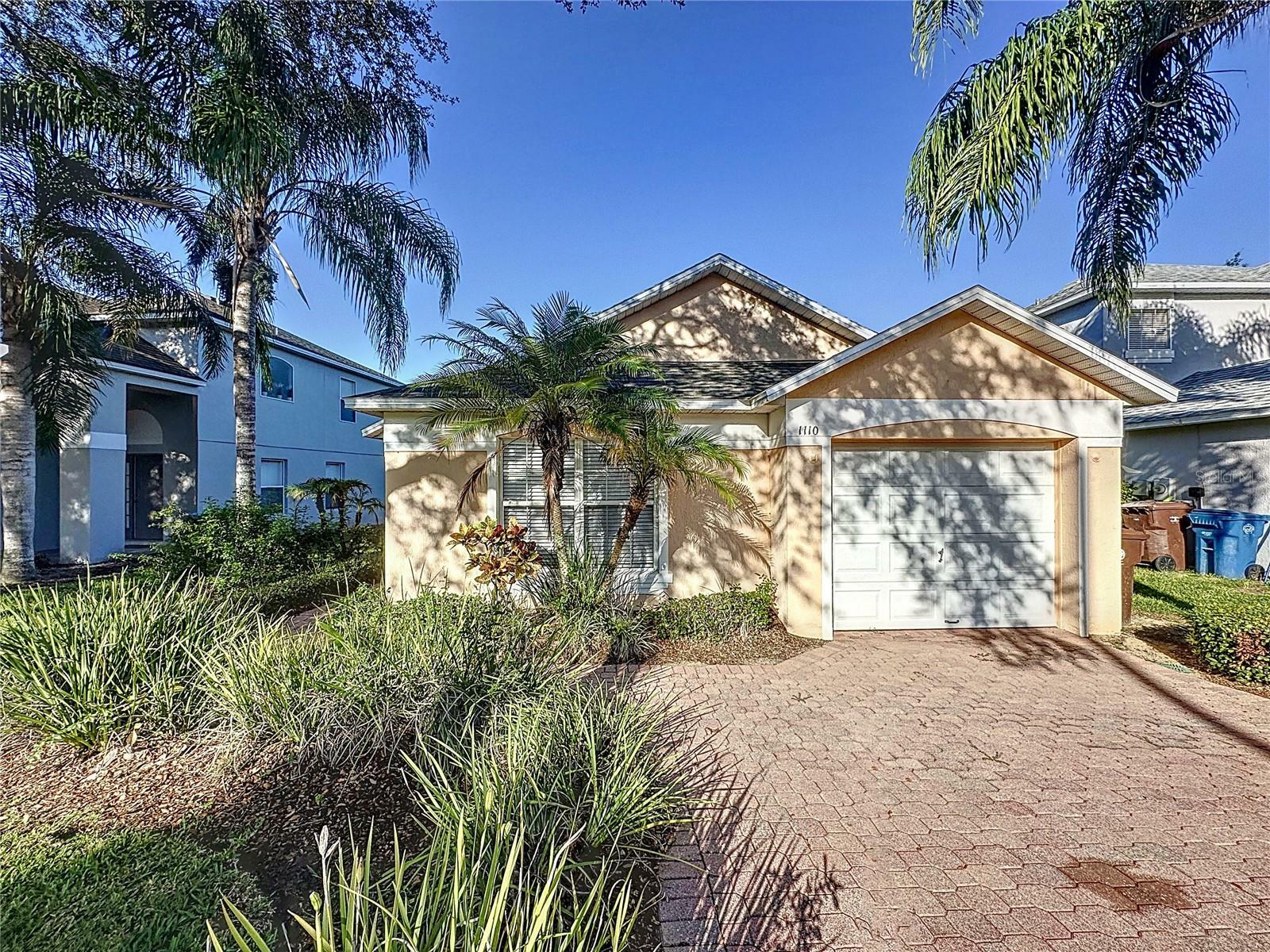 Property Photo:  1110 Mariner Cay Drive  FL 33844 