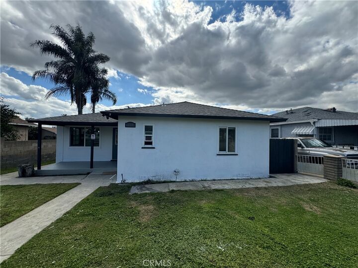 Property Photo:  240 Wilart Place  CA 91768 