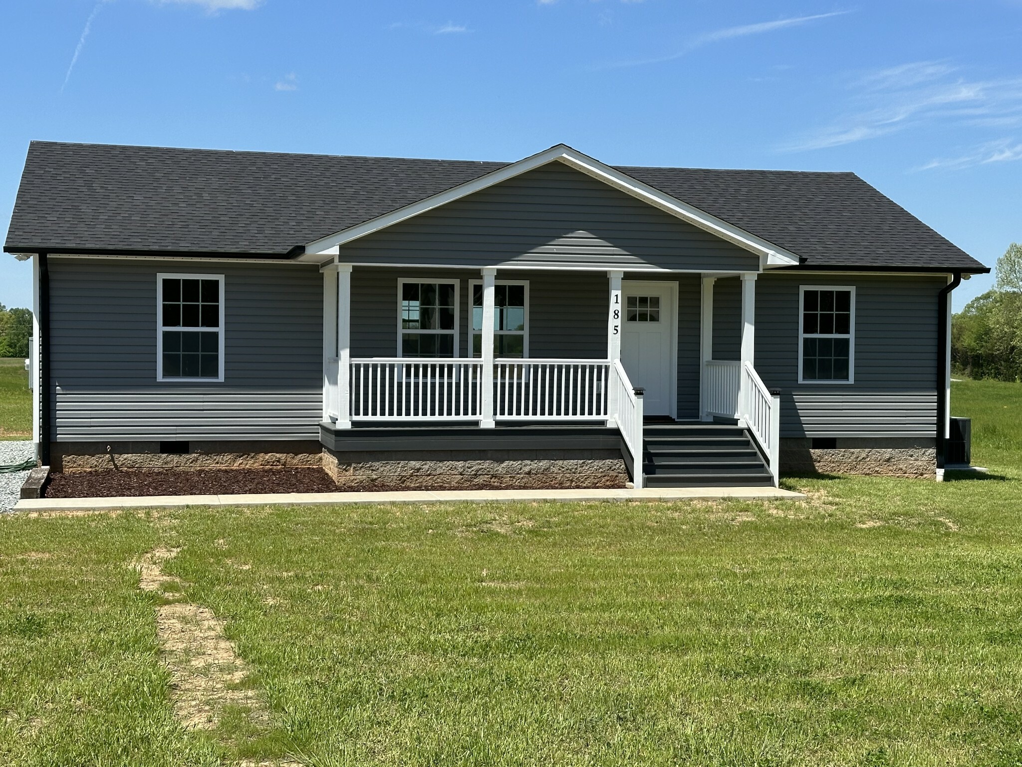 Property Photo:  185 Rigling Rd  TN 38469 