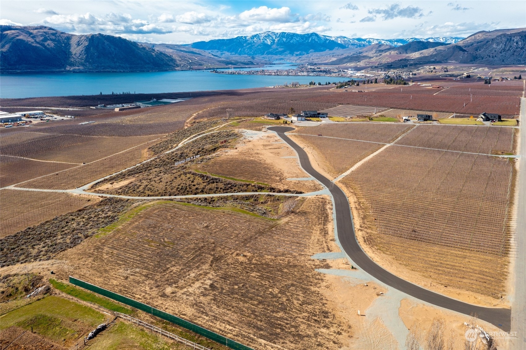 Property Photo: 0 The Park Place 2 WA 98812
