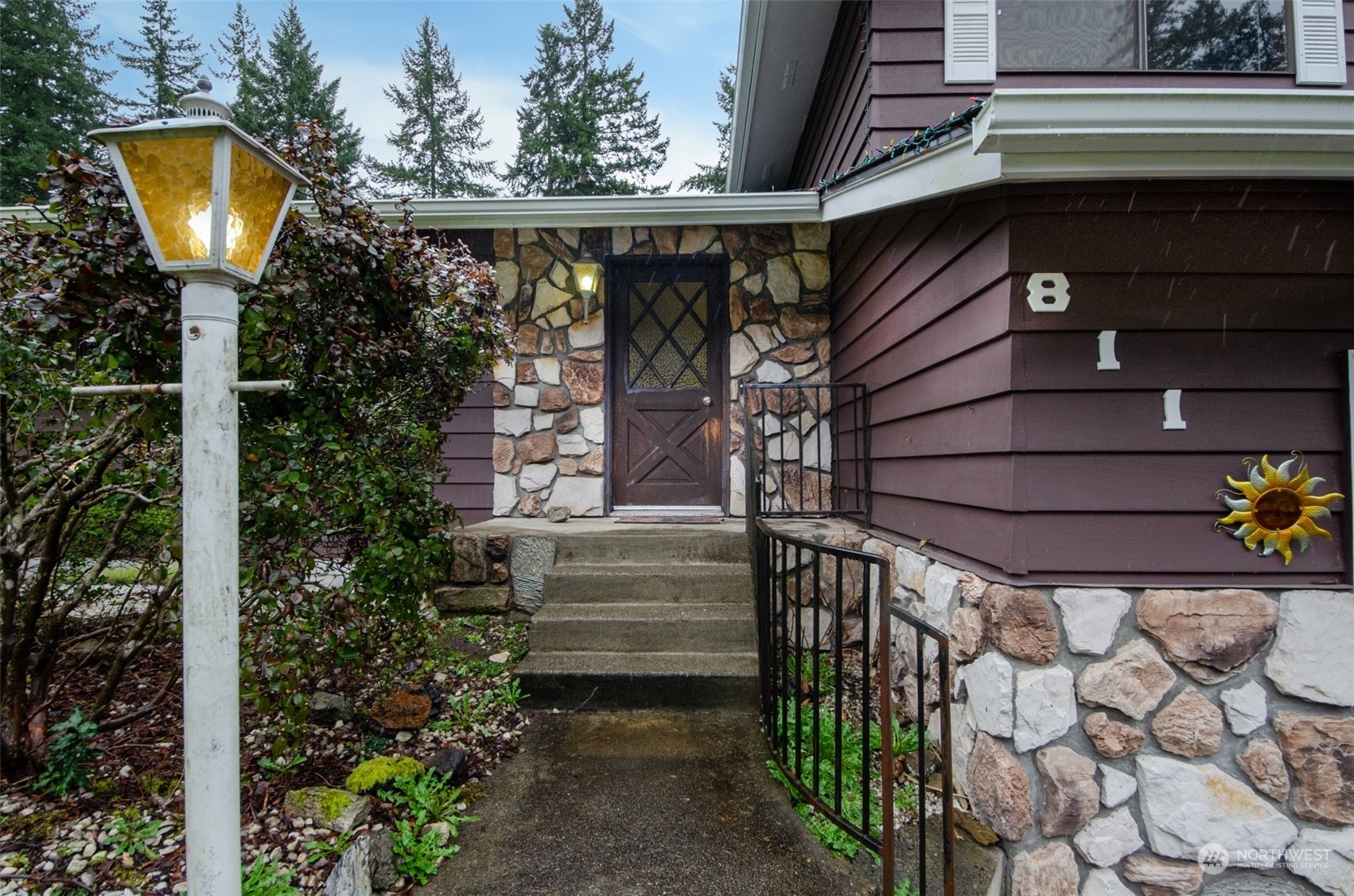 Property Photo:  811 Marci Court SE  WA 98589 