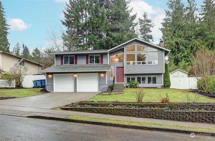 Property Photo:  6230 172nd Street SW  WA 98037 