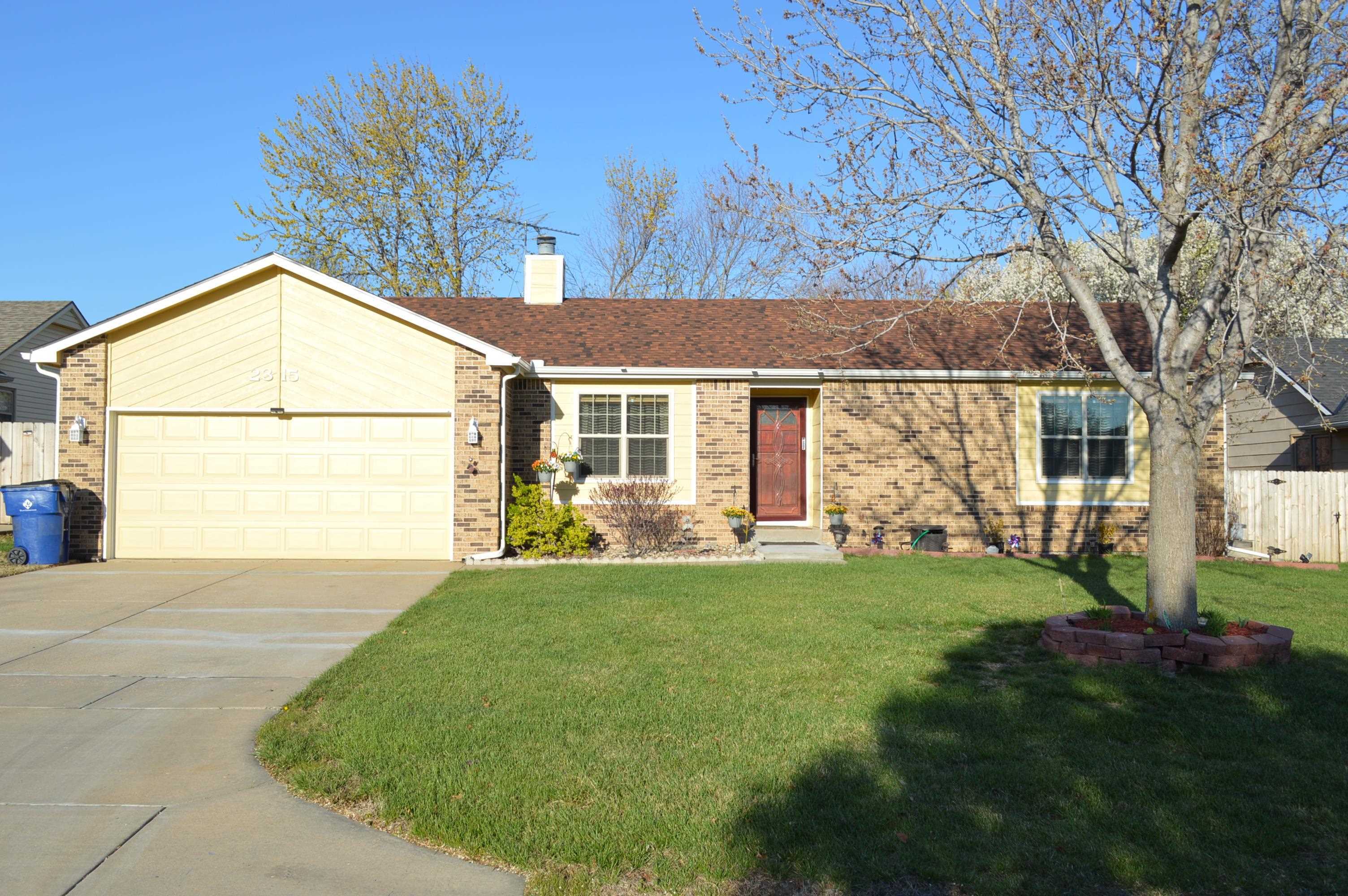 Property Photo:  2315 S Linden Cir  KS 67207 