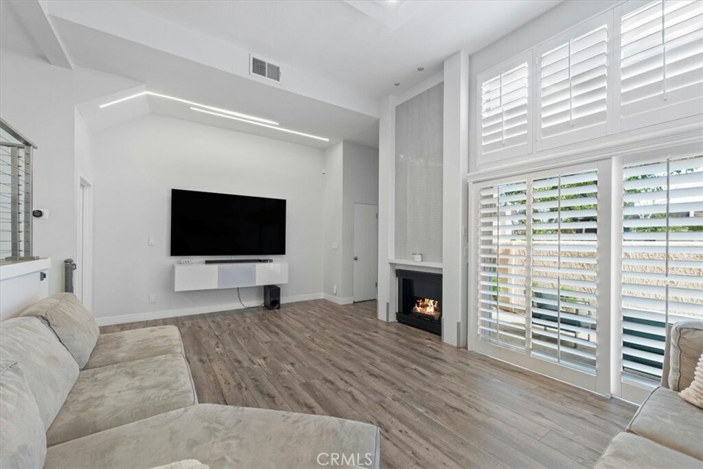 Property Photo: 22243 1/4 Erwin St. CA 91367