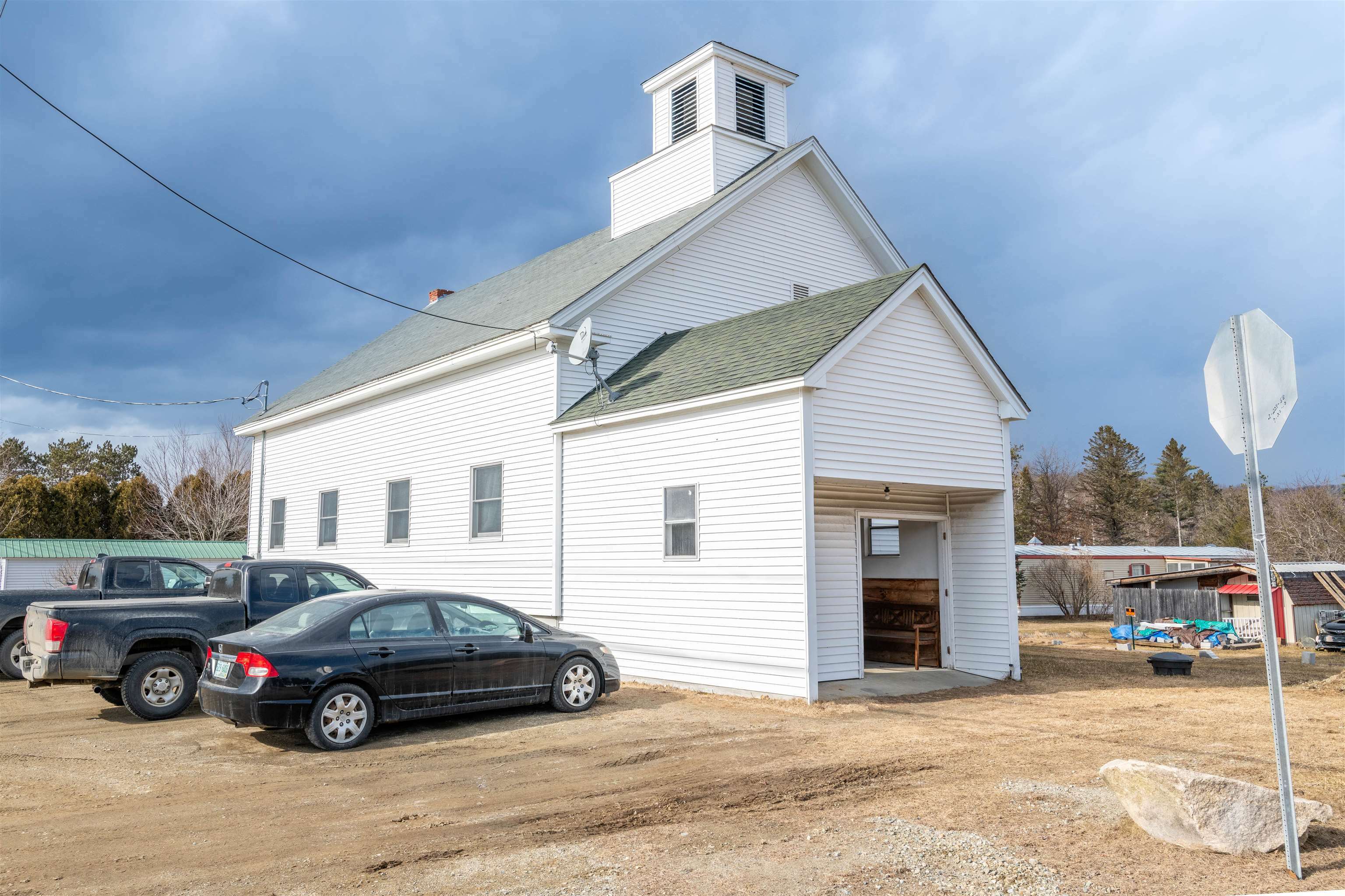 Property Photo:  7 French Pond Road  NH 03774 