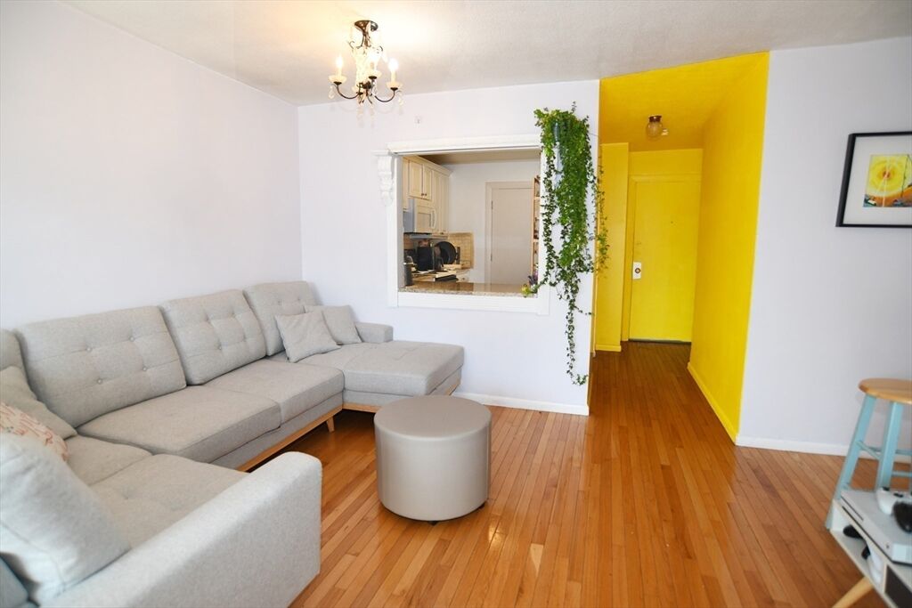 Property Photo: 25 Custer Street 302 MA 02130