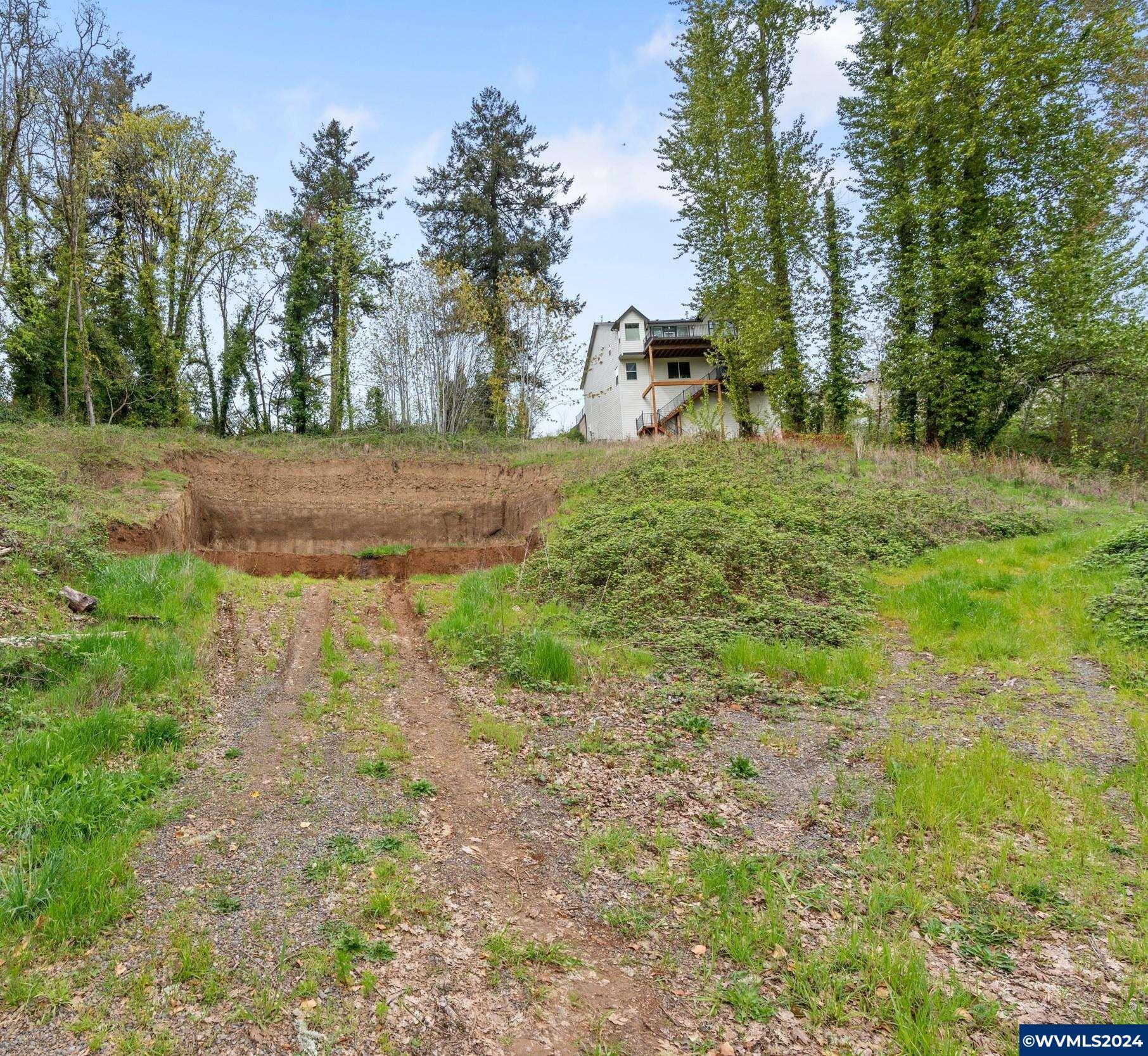 Property Photo: 1199 Arthur Wy NW OR 97304